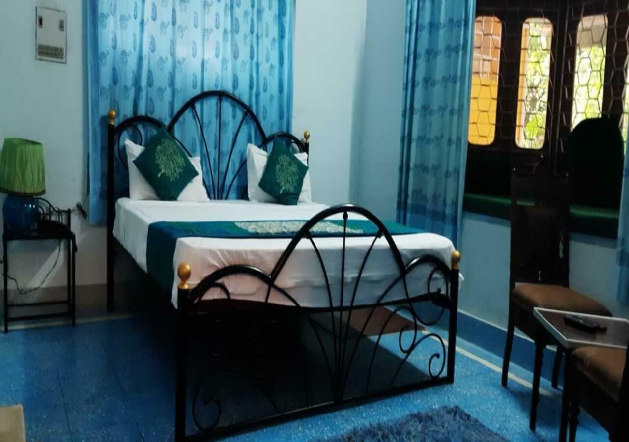 Hotel Ambavgarh Palace Udaipur Exteriör bild